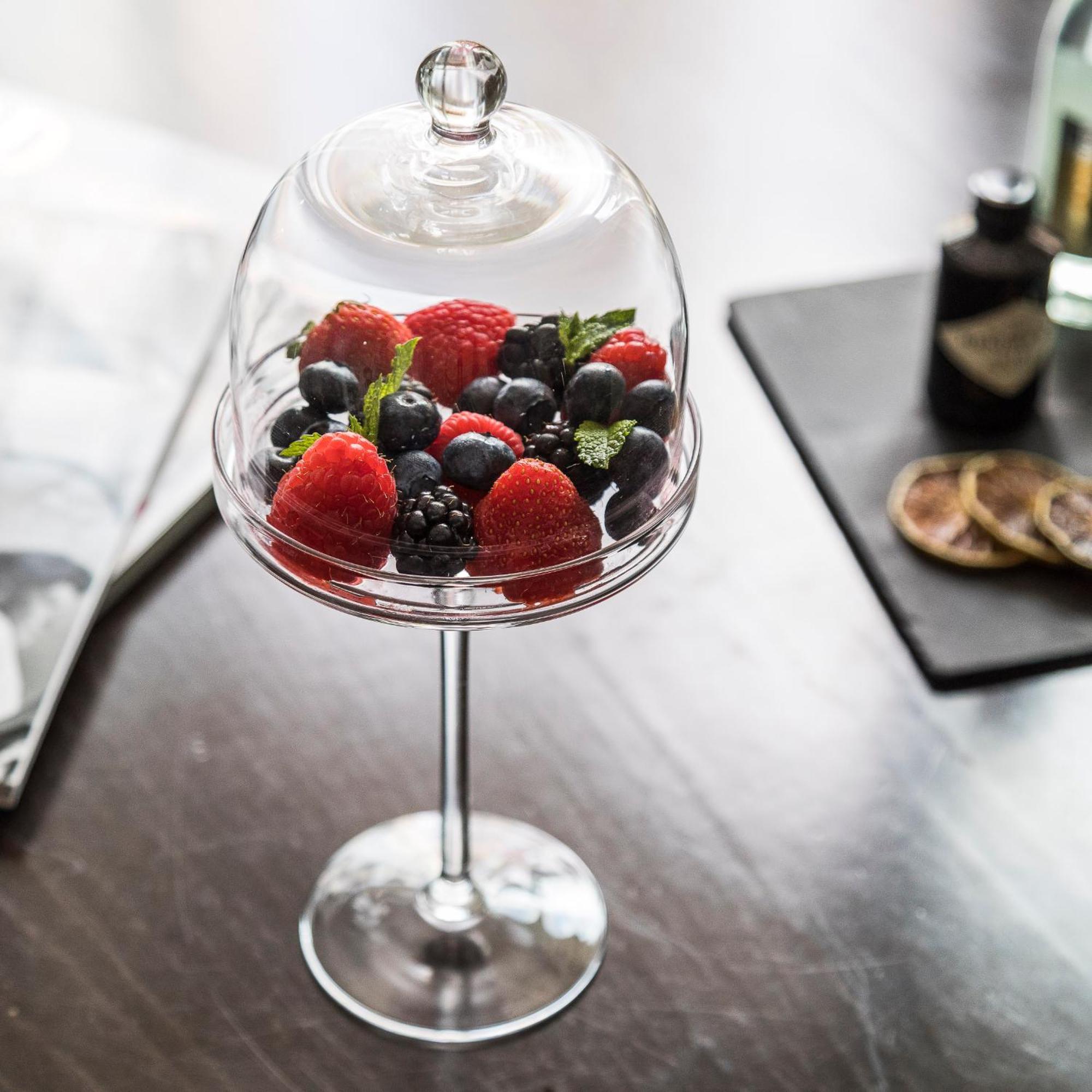Rocco Forte Hotel Amigo Bruxelles Camera foto A wine glass filled with fruit